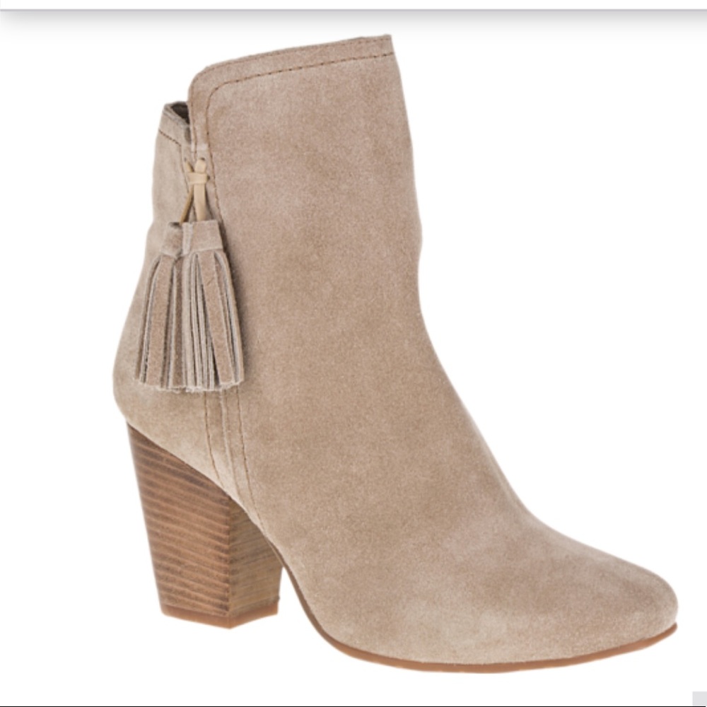 NEW Hush Puppies Daisee Billie Suede Boots Size 7